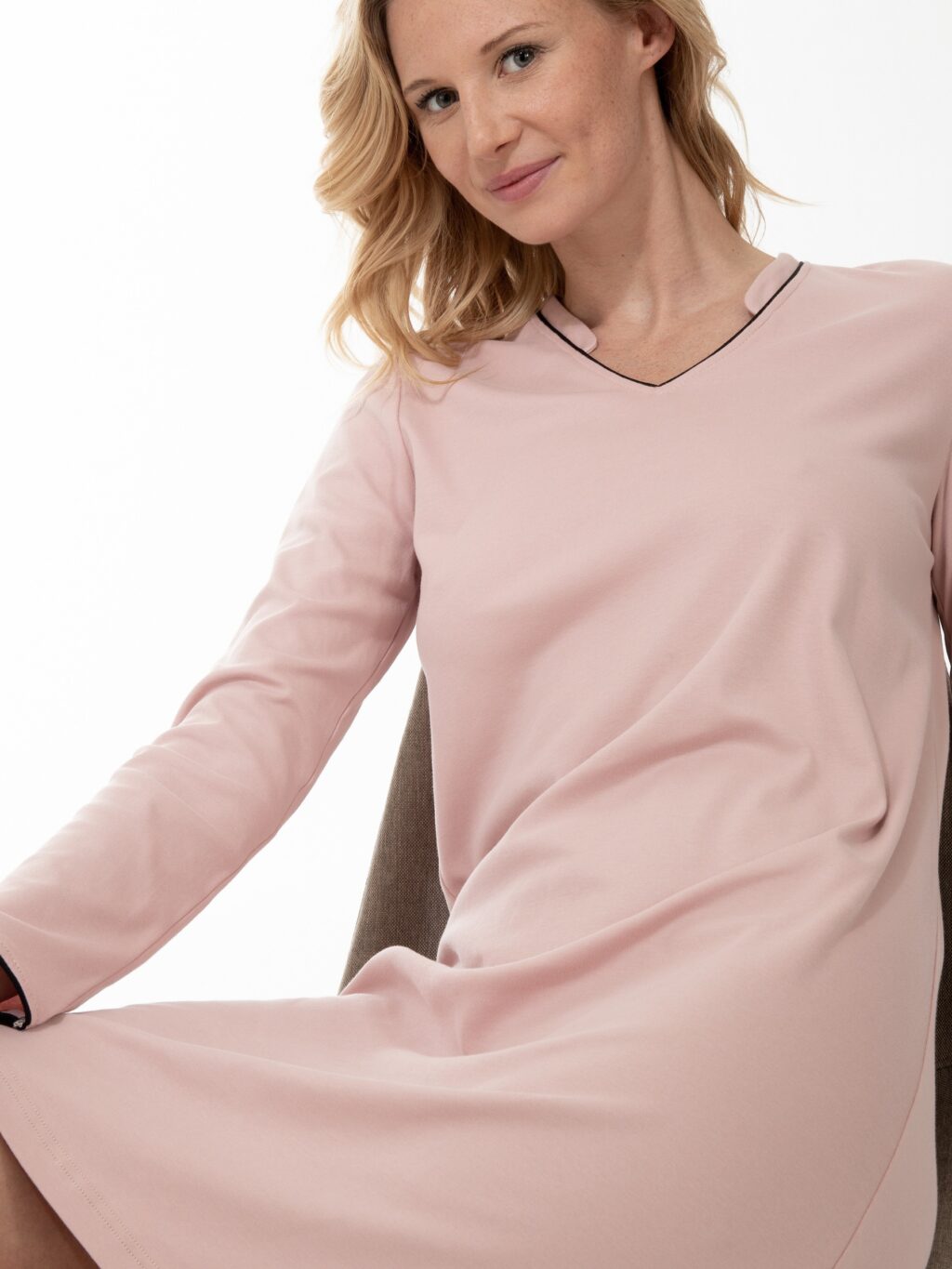 Women's Nightdress (Knitted) Rose