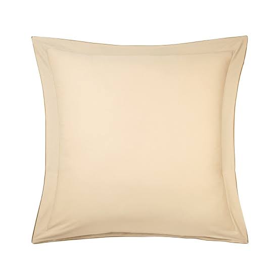 Triomphe Ivory Cushion Cover