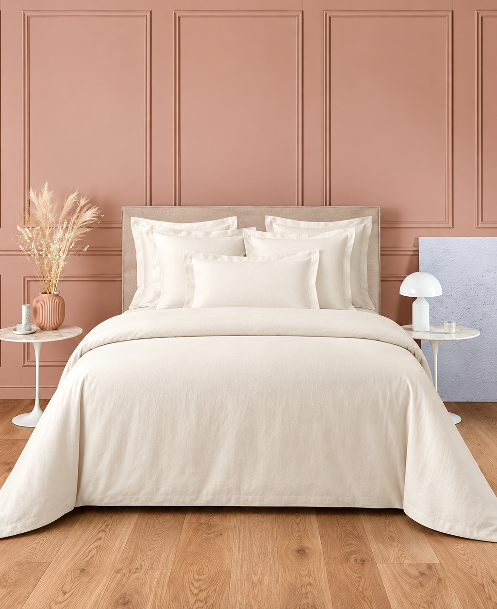 Triomphe Ivory Bedding Collection