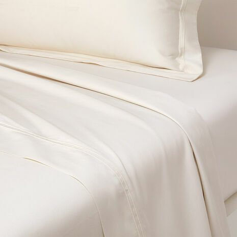 Triomphe Ivory Flat Sheet