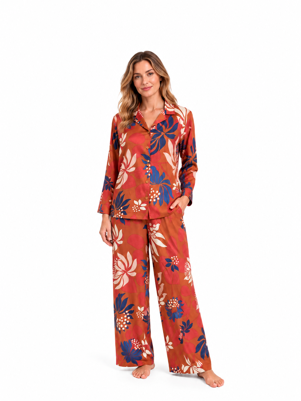 Womans silk pyjamas