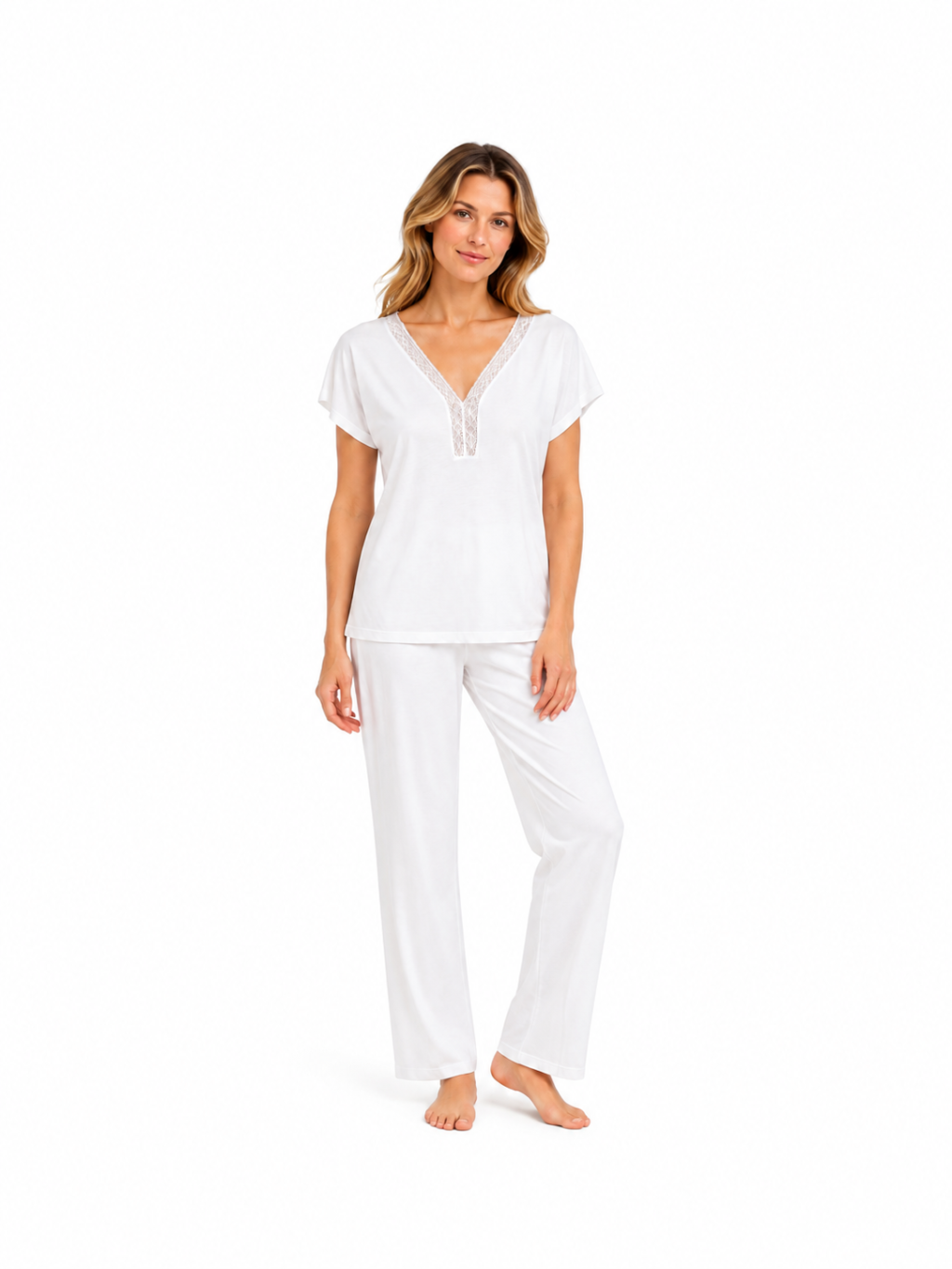 Womans white pyjamas